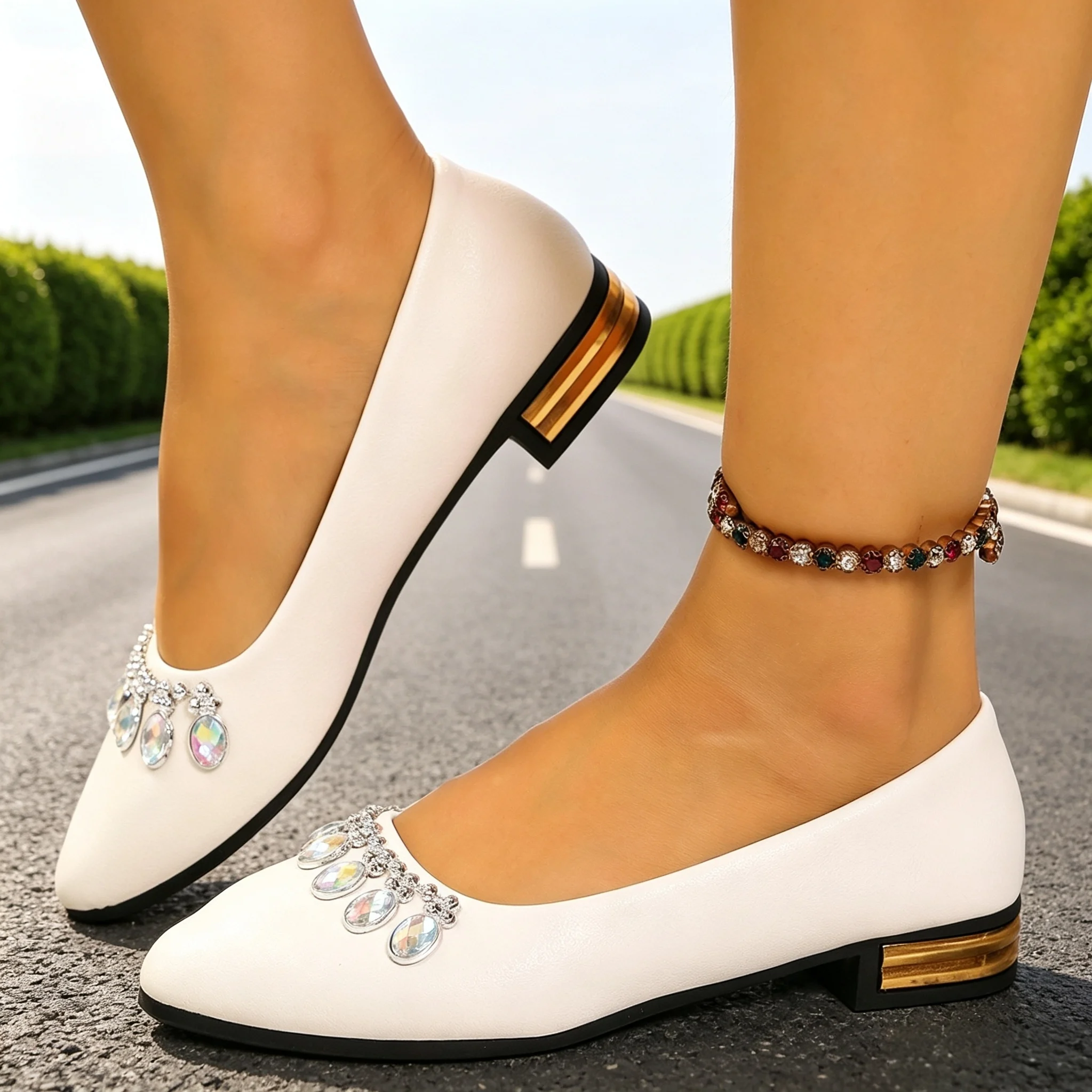 Women Shoes Heels - รองเท้าส้นแบนสำหรับผู้หญิง หัวแหลม รองเท้าบัลเลต์ ไซส์ใหญ่ รองเท้าผ้าใบส้นแบนคุณภาพสูง แฟชั่น