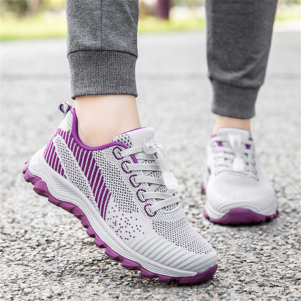 รองเท้าผ้าใบผู้หญิงสีน้ำตาลลาย - Women'S Shoes Size 40 In Us บทวิจารณ์และราคา
