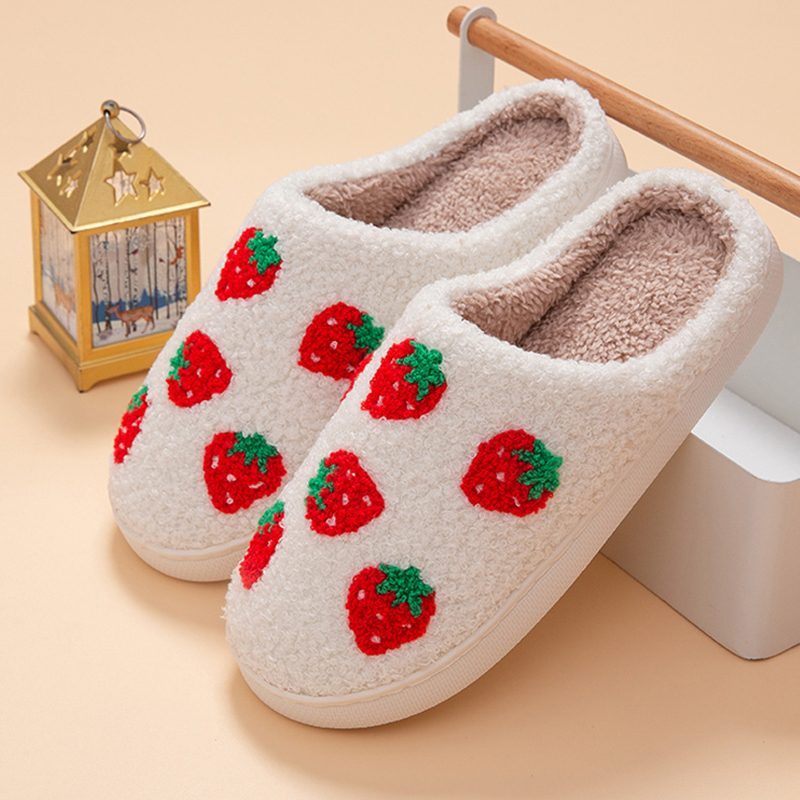 รองเท้าแตะผู้หญิงลายสตรอว์เบอร - Fluffy Fur Slipper บทวิจารณ์และราคา